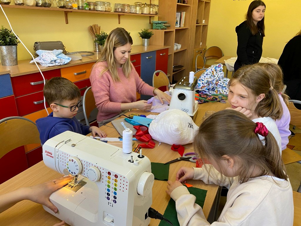 Zajęcia Klubu Szpileczka – Wielkanocne Kurki